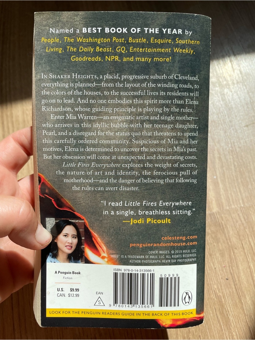 Little Fires Everywhere by Celeste Ng - Picture 2 of 2
